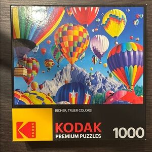 Kodak Red and Blue Hot Air Balloon Puzzle Games